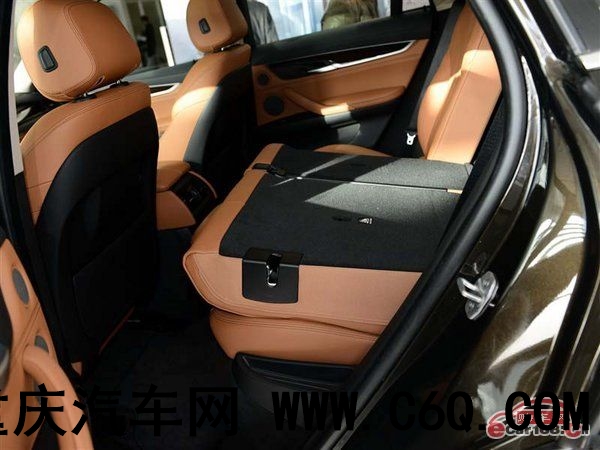 17款宝马X6现车行情 男人首选时尚造型-图4