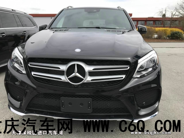 2017款奔驰GLE400搭载3.0升V6双涡轮增压发动机