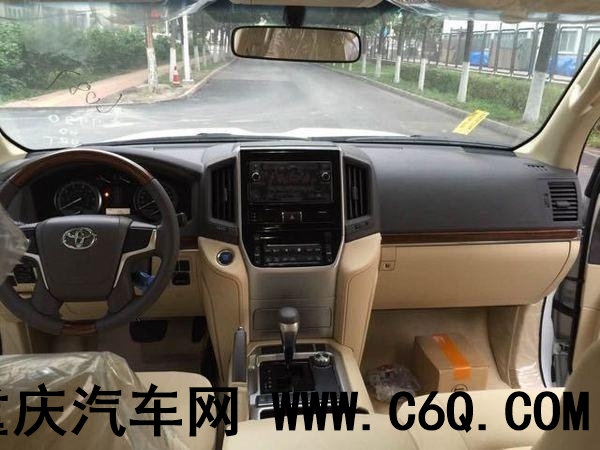 17款酷路泽4000 越野霸主深受人们信赖