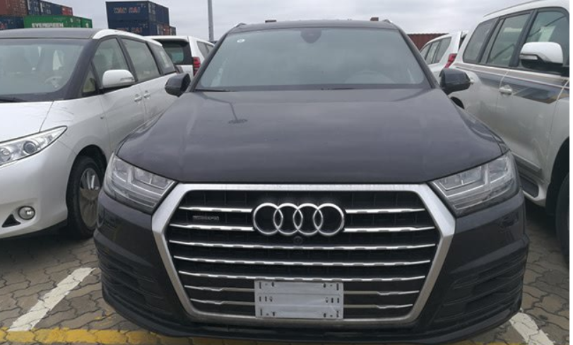 2018款奥迪Q7加规版七座SUV 19轮/全景/手写板现车62万